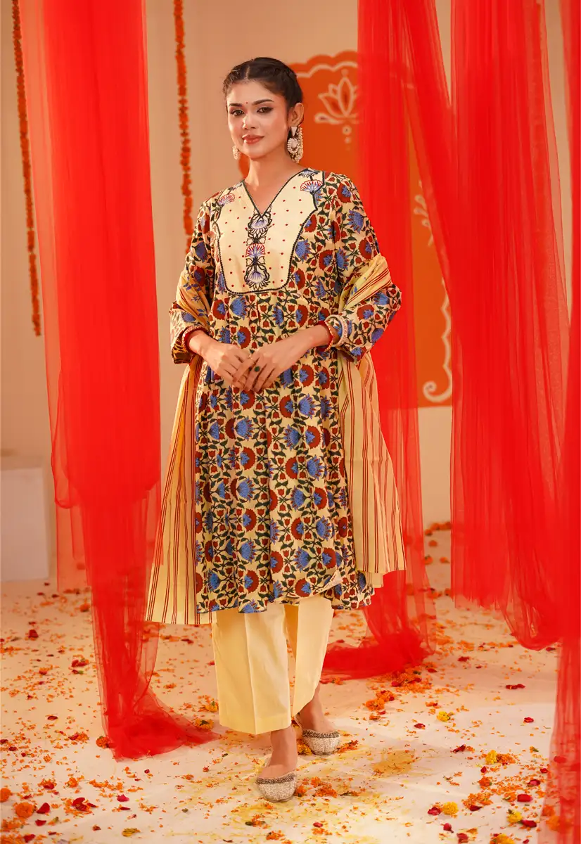 Gulbahar Heritage 3-Piece Set for Women Floral Printed Kurta, Trouser & Dupatta