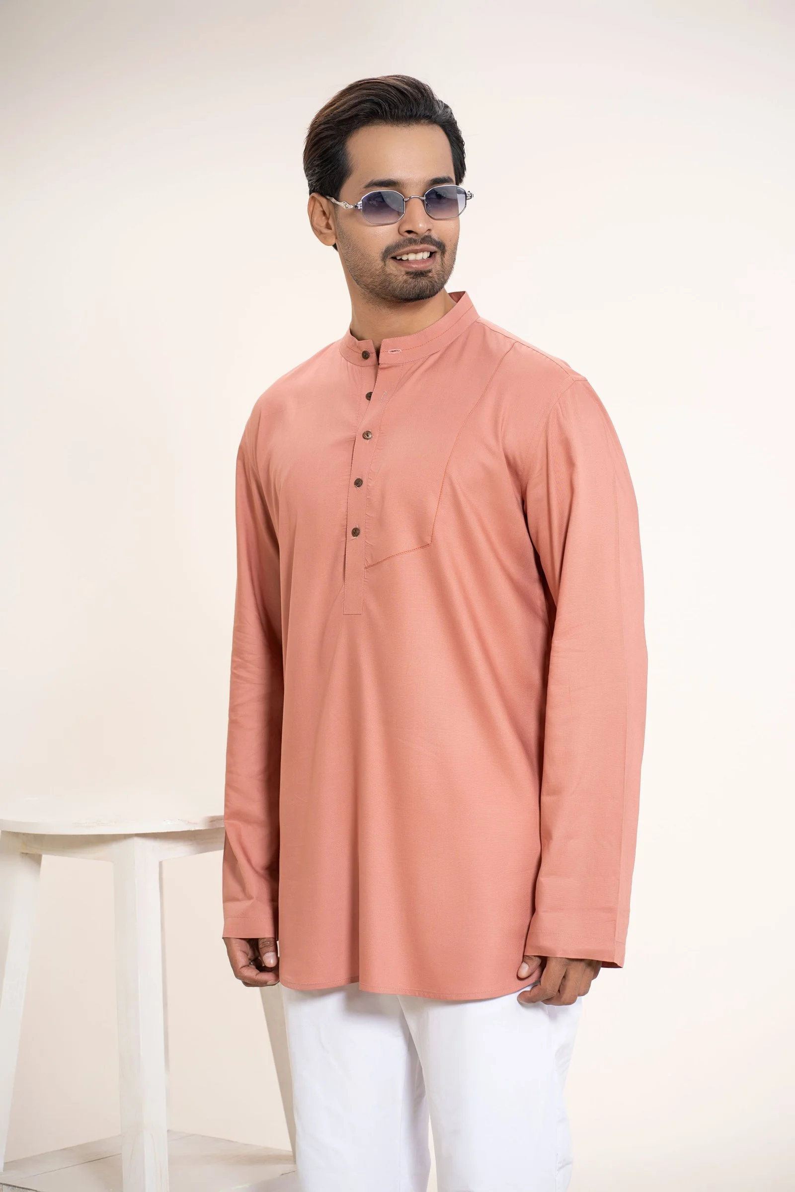 Men’s Solid Peach Long Sleeve Mandarin Collar Traditional Fashion Kurta Peach gallery image