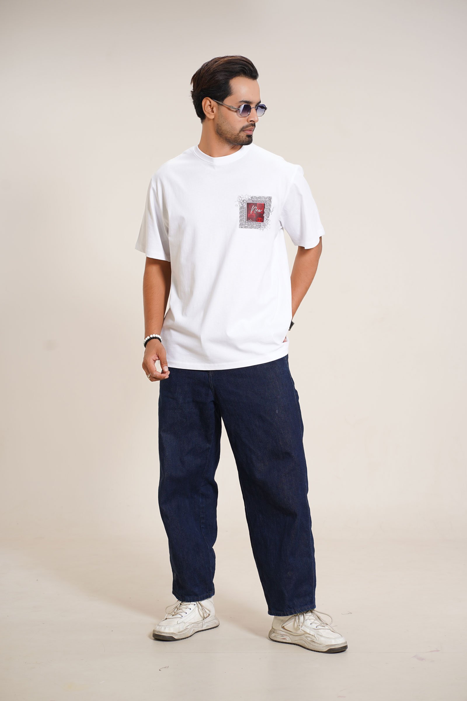 Amriss New York Premium Oversized Graphic T-Shirt – White Edition